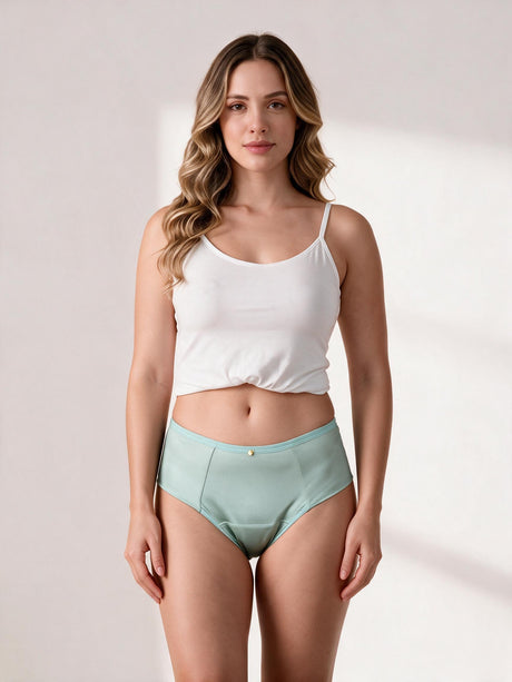 Calcinha Absorvente Hot Pants Verde Menta Charmelle - vista frontal