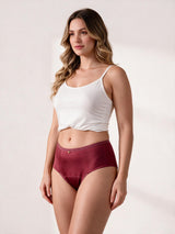 Calcinha Absorvente Hot Pants Vermelha Charmelle - vista frontal em três quartos